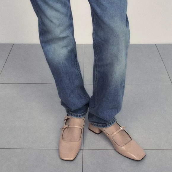 Zara NWT Beige tan multi strap square toe patent Mary Jane block heels - Picture 9 of 9